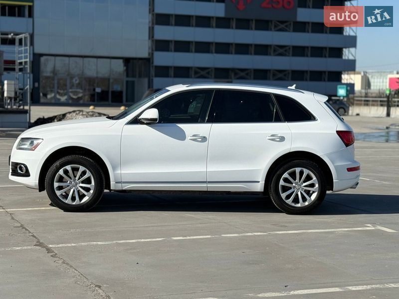 Внедорожник / Кроссовер Audi Q5 2016 в Киеве
