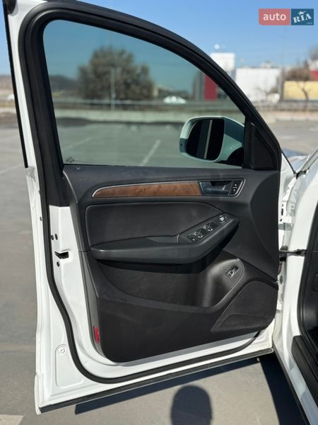 Внедорожник / Кроссовер Audi Q5 2016 в Киеве