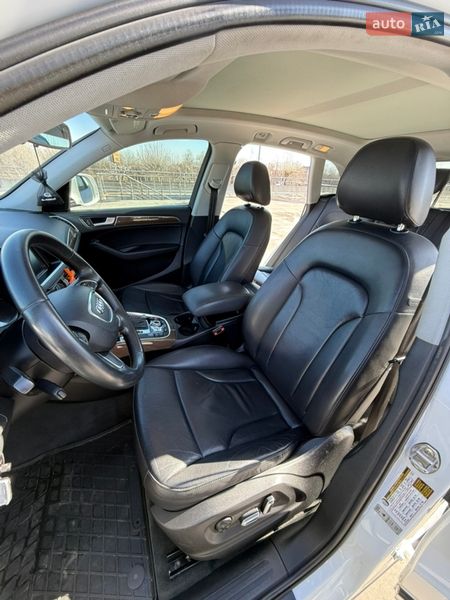 Внедорожник / Кроссовер Audi Q5 2016 в Киеве