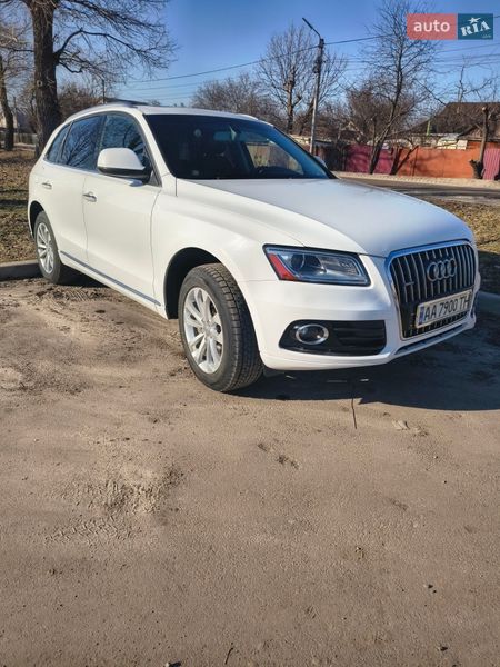 Внедорожник / Кроссовер Audi Q5 2015 в Киеве
