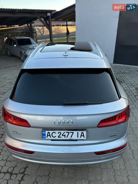 Внедорожник / Кроссовер Audi Q5 2017 в Ратным