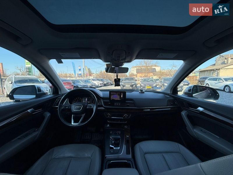 Позашляховик / Кросовер Audi Q5 2018 в Стрию