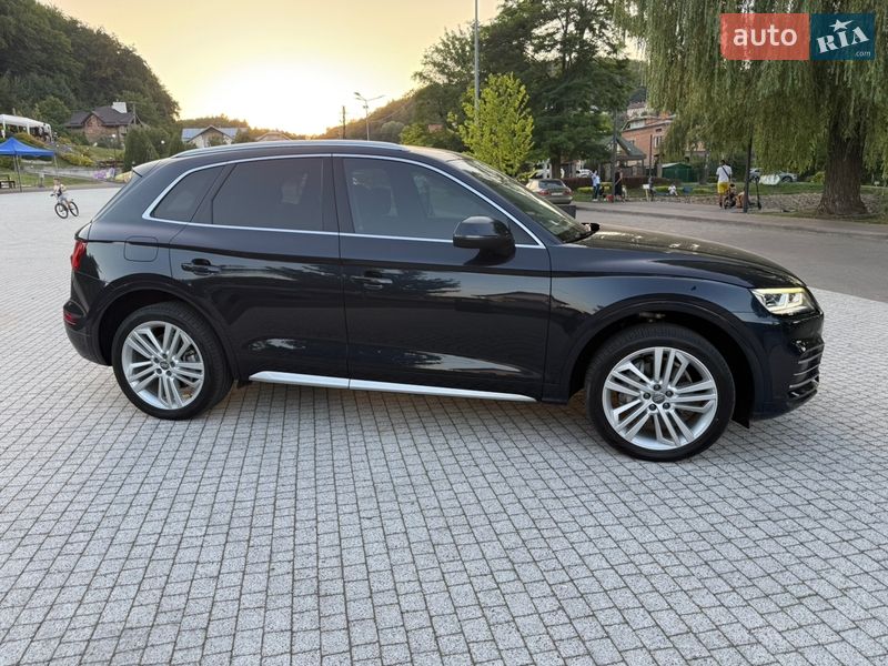 Внедорожник / Кроссовер Audi Q5 2020 в Львове