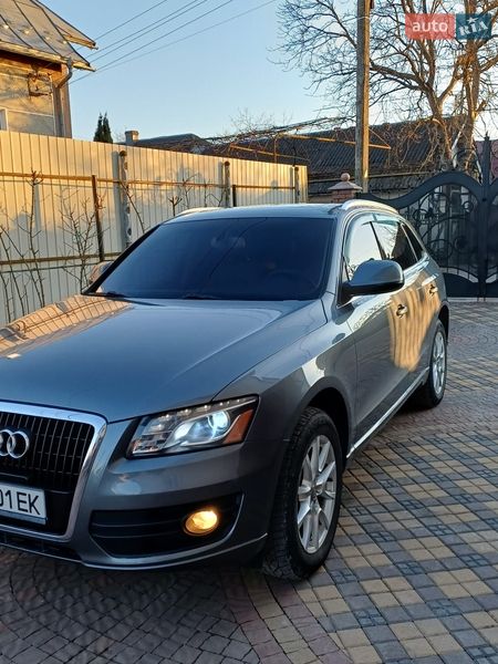 Позашляховик / Кросовер Audi Q5 2011 в Івано-Франківську