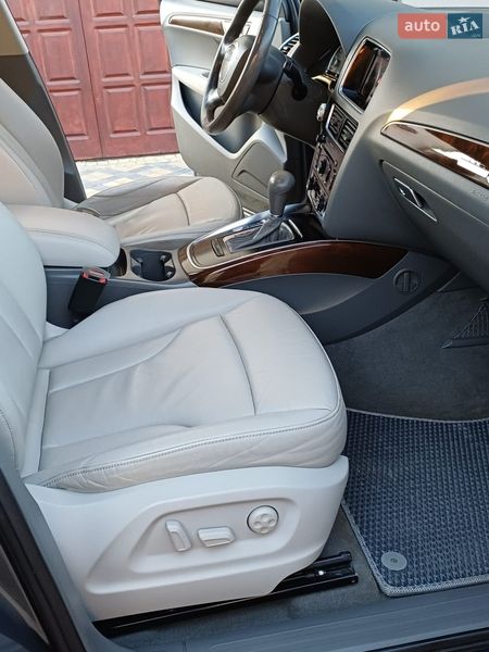 Позашляховик / Кросовер Audi Q5 2011 в Івано-Франківську