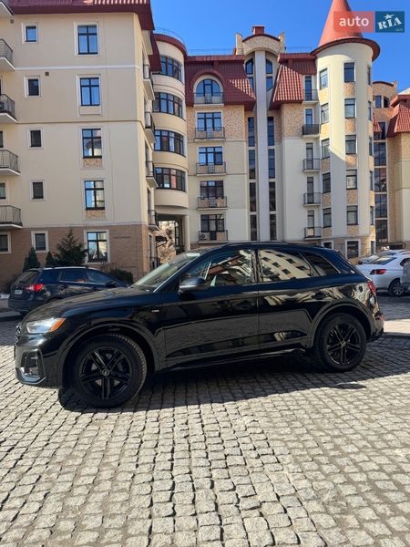 Внедорожник / Кроссовер Audi Q5 2023 в Киеве
