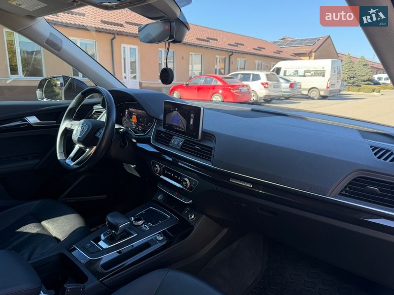 Внедорожник / Кроссовер Audi Q5 2020 в Днепре