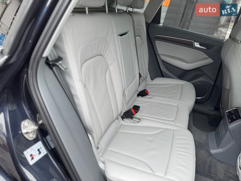 Внедорожник / Кроссовер Audi Q5 2014 в Черкассах