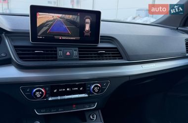 Внедорожник / Кроссовер Audi Q5 2019 в Киеве