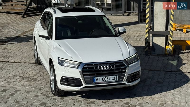 Позашляховик / Кросовер Audi Q5 2017 в Івано-Франківську
