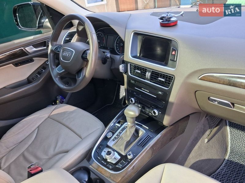 Внедорожник / Кроссовер Audi Q5 2013 в Чуднове