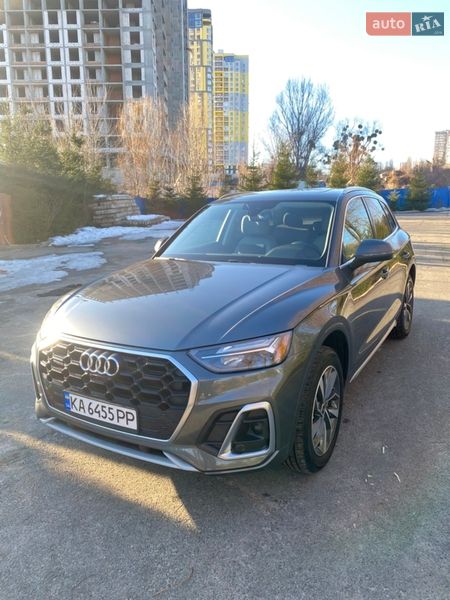Внедорожник / Кроссовер Audi Q5 2022 в Киеве