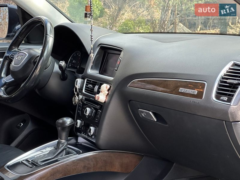 Позашляховик / Кросовер Audi Q5 2014 в Дрогобичі