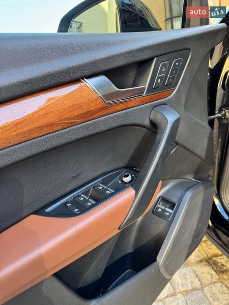 Позашляховик / Кросовер Audi Q5 2020 в Києві фото 23 Позашляховик / Кросовер Audi Q5 2020 в Києві