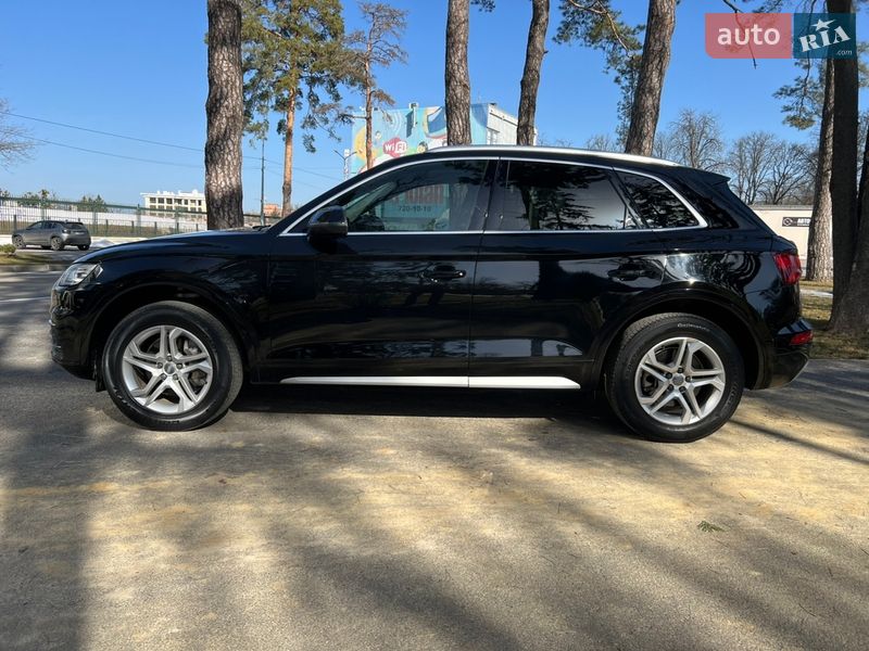 Внедорожник / Кроссовер Audi Q5 2019 в Харькове
