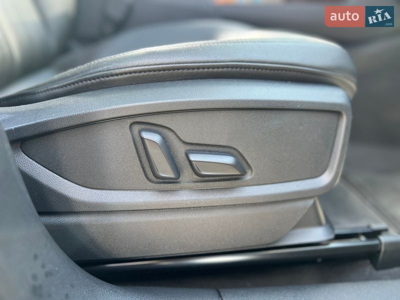 Внедорожник / Кроссовер Audi Q5 2019 в Харькове