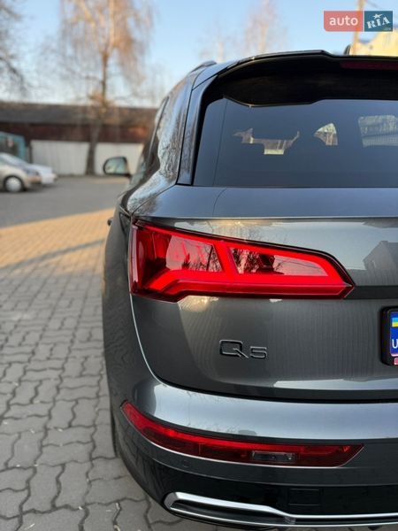 Внедорожник / Кроссовер Audi Q5 2020 в Луцке