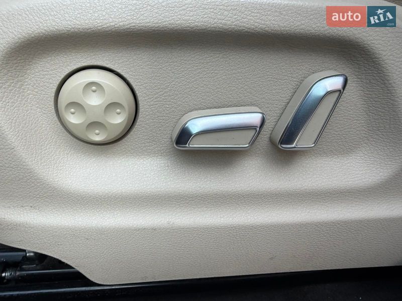 Внедорожник / Кроссовер Audi Q5 2014 в Львове