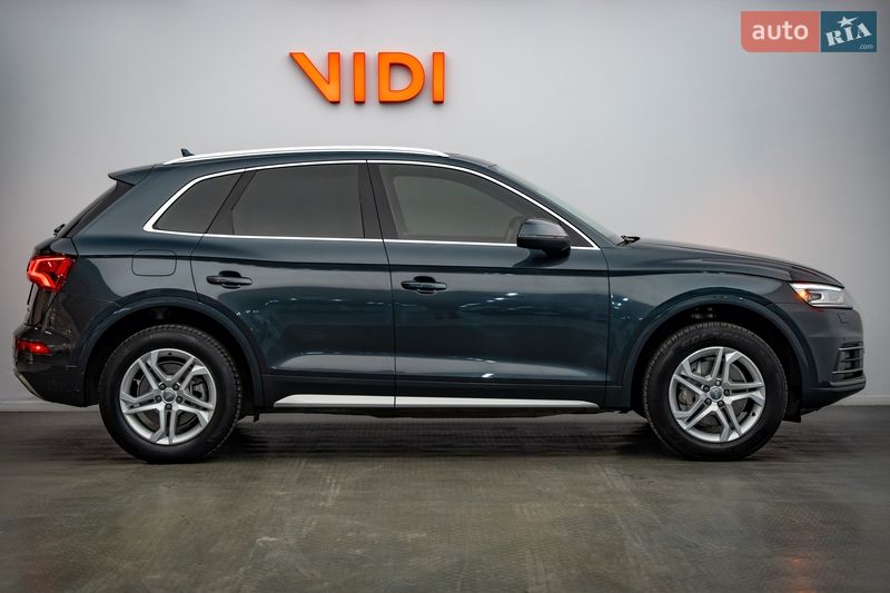 Внедорожник / Кроссовер Audi Q5 2018 в Киеве