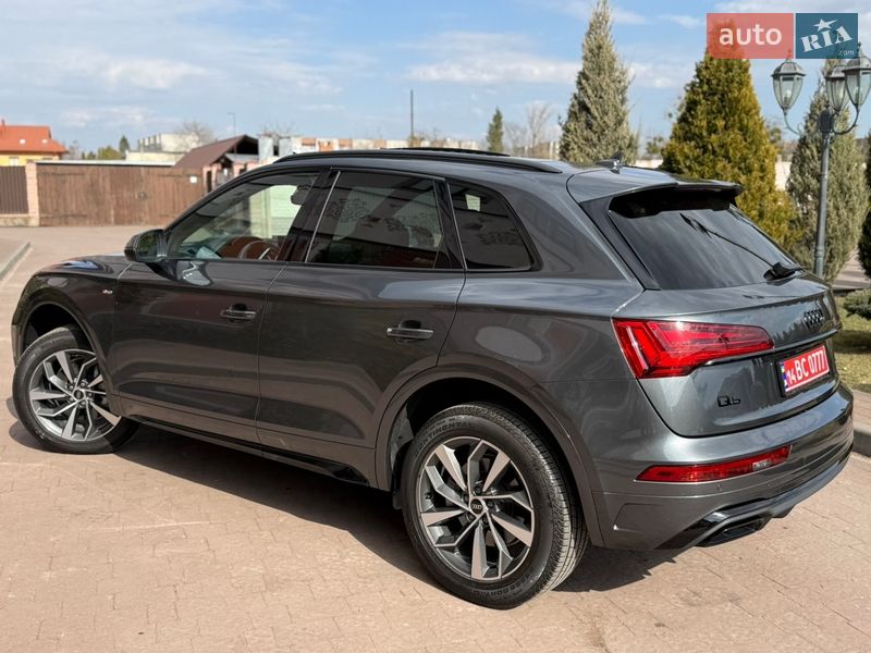 Внедорожник / Кроссовер Audi Q5 2024 в Стрые