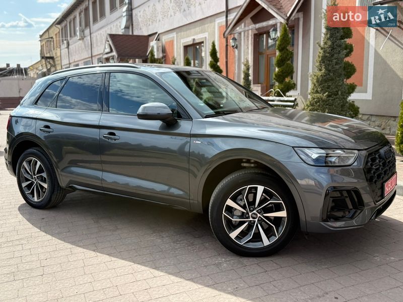 Внедорожник / Кроссовер Audi Q5 2024 в Стрые