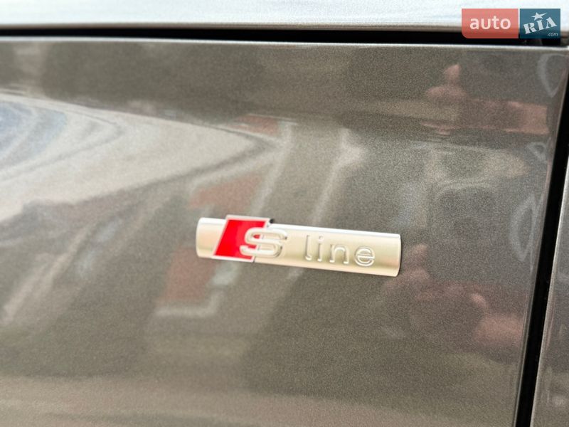 Внедорожник / Кроссовер Audi Q5 2024 в Стрые