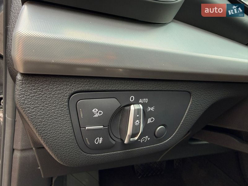 Внедорожник / Кроссовер Audi Q5 2024 в Стрые