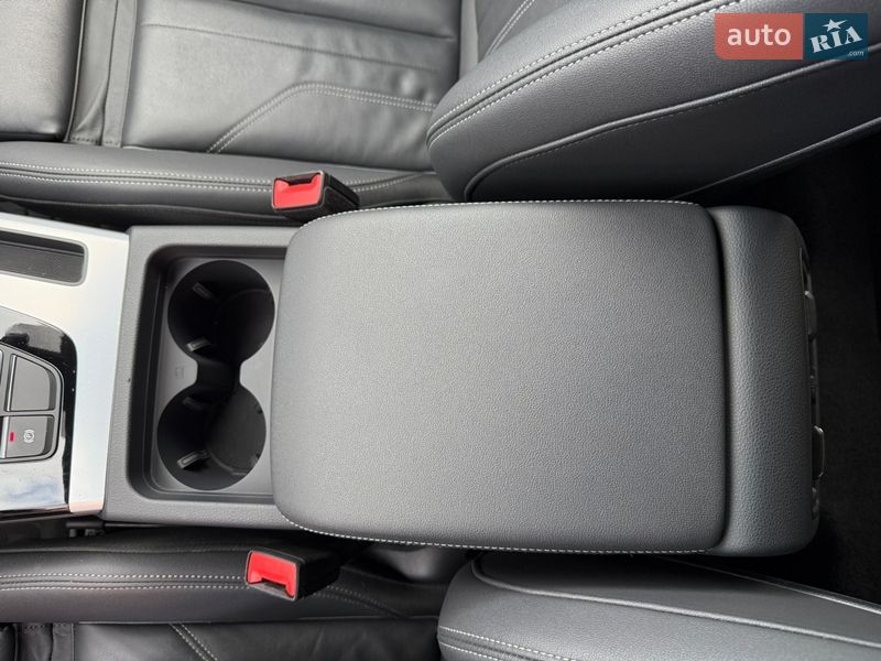 Внедорожник / Кроссовер Audi Q5 2024 в Стрые