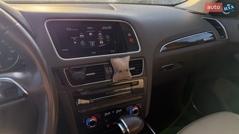 Внедорожник / Кроссовер Audi Q5 2015 в Одессе