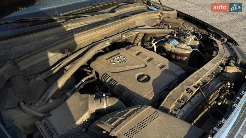 Внедорожник / Кроссовер Audi Q5 2015 в Одессе