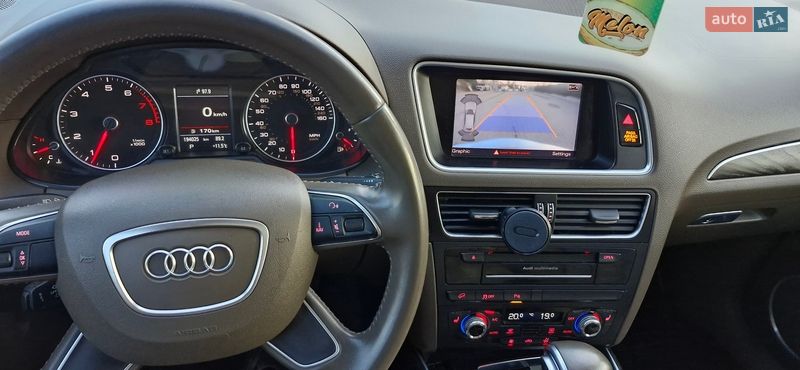Позашляховик / Кросовер Audi Q5 2015 в Луцьку