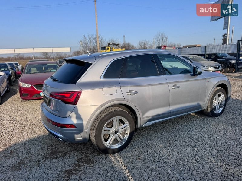 Внедорожник / Кроссовер Audi Q5 2024 в Ивано-Франковске