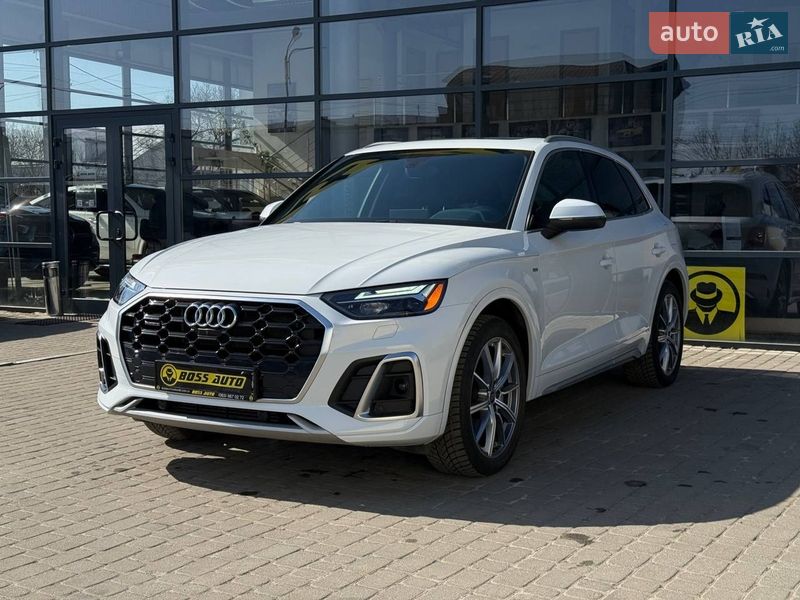 Позашляховик / Кросовер Audi Q5 2020 в Івано-Франківську