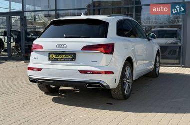 Позашляховик / Кросовер Audi Q5 2020 в Івано-Франківську