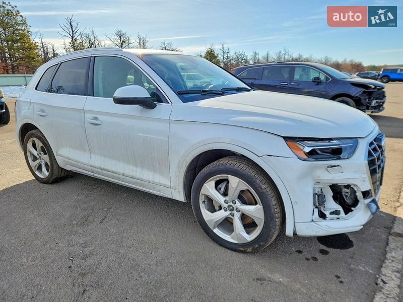 Позашляховик / Кросовер Audi Q5 2021 в Кропивницькому