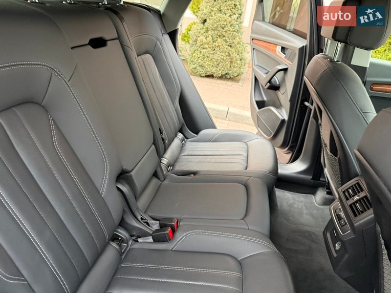 Внедорожник / Кроссовер Audi Q5 2020 в Стрые