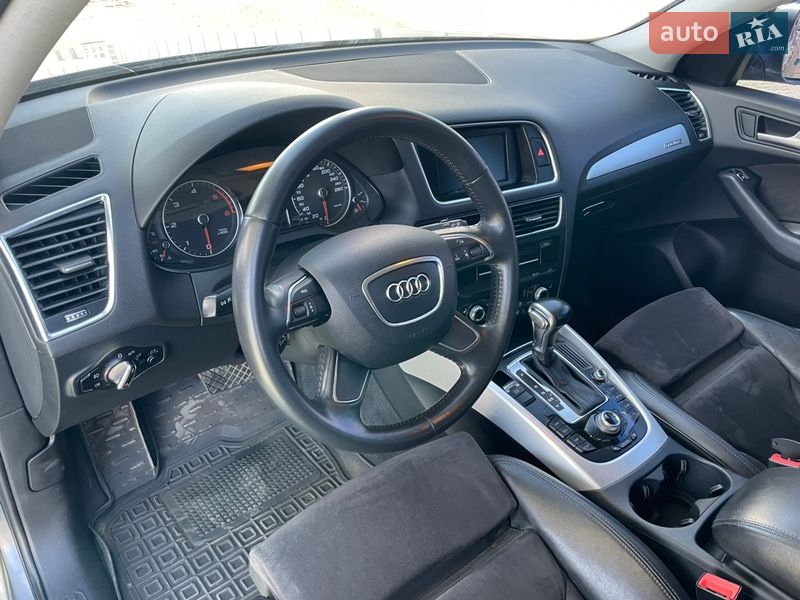Внедорожник / Кроссовер Audi Q5 2013 в Днепре
