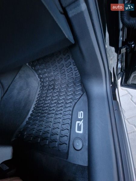 Позашляховик / Кросовер Audi Q5 2023 в Коломиї фото 30 Позашляховик / Кросовер Audi Q5 2023 в Коломиї