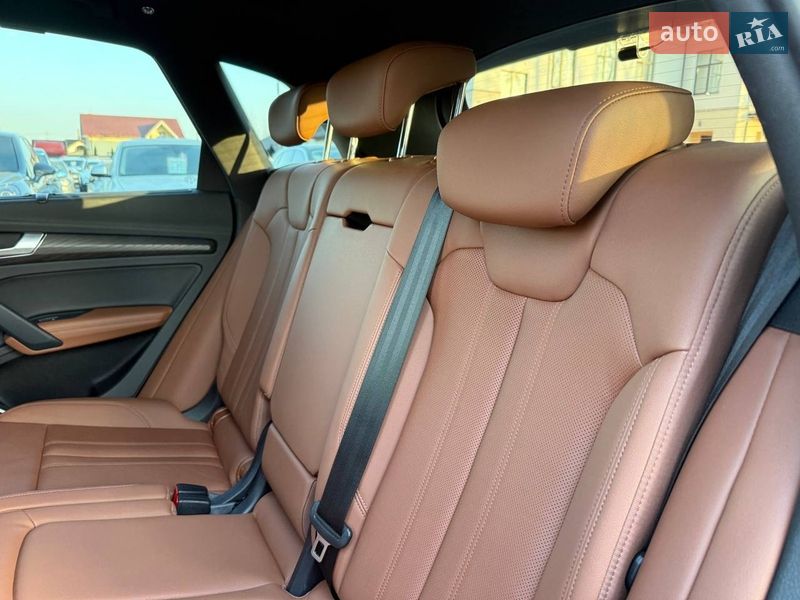 Внедорожник / Кроссовер Audi Q5 2022 в Стрые