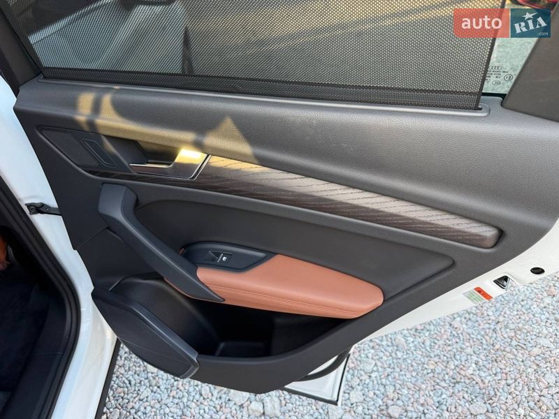 Внедорожник / Кроссовер Audi Q5 2022 в Стрые