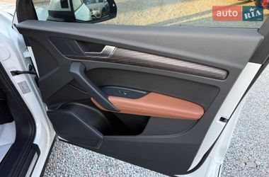 Внедорожник / Кроссовер Audi Q5 2022 в Стрые
