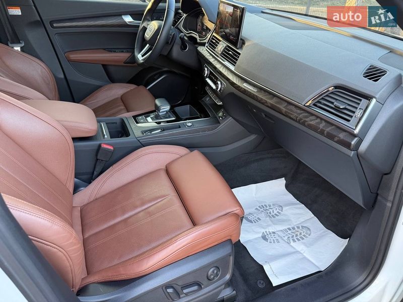 Внедорожник / Кроссовер Audi Q5 2022 в Стрые