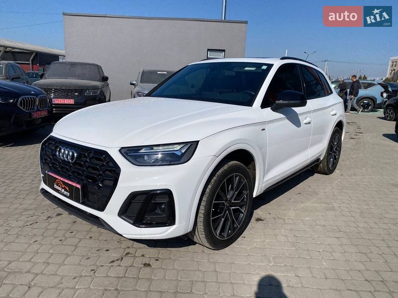 Позашляховик / Кросовер Audi Q5 2021 в Львові