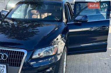 Внедорожник / Кроссовер Audi Q5 2011 в Вишневце