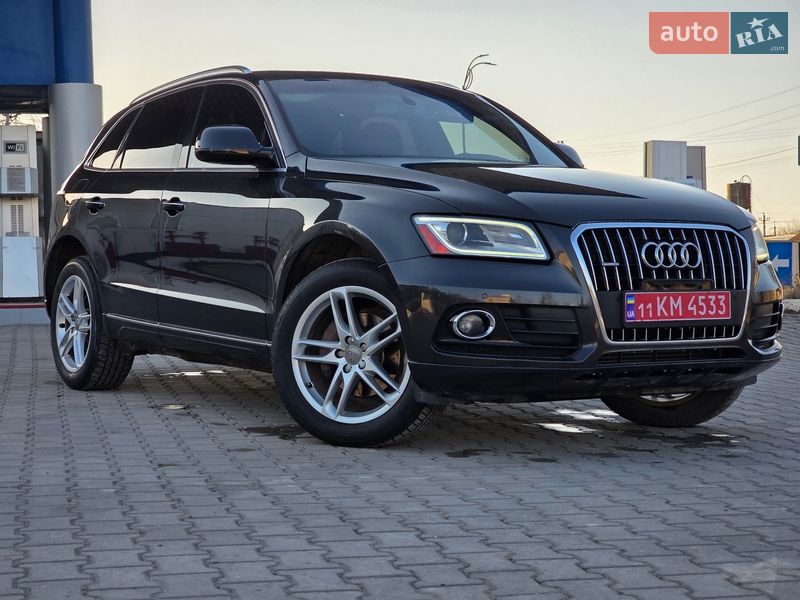 Внедорожник / Кроссовер Audi Q5 2015 в Гусятине