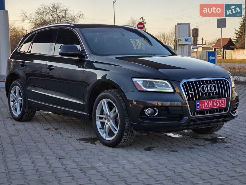 Внедорожник / Кроссовер Audi Q5 2015 в Гусятине