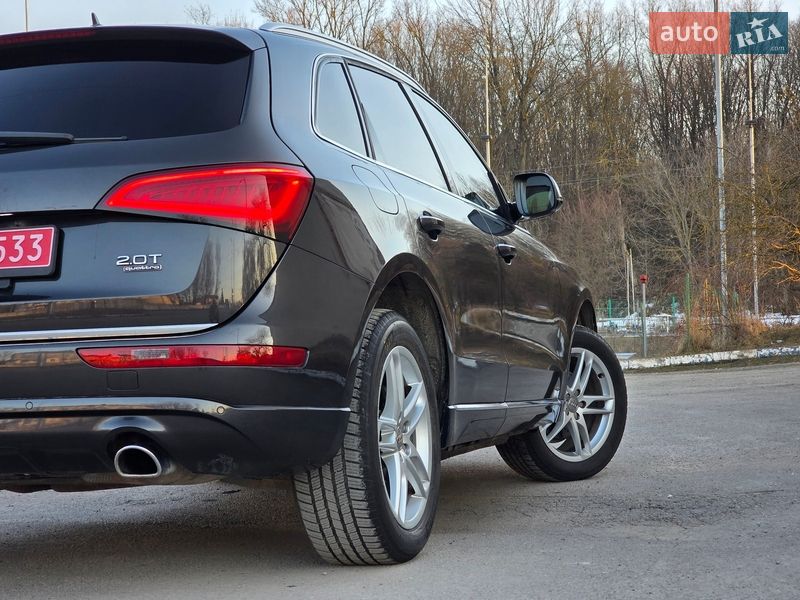 Внедорожник / Кроссовер Audi Q5 2015 в Гусятине