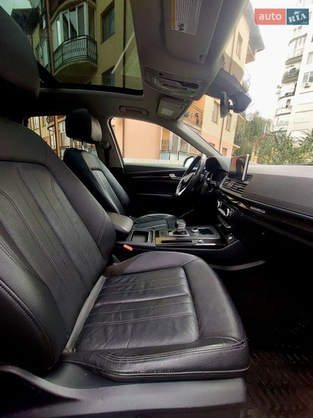 Внедорожник / Кроссовер Audi Q5 2018 в Богородчанах