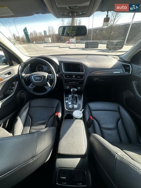 Позашляховик / Кросовер Audi Q5 2016 в Києві