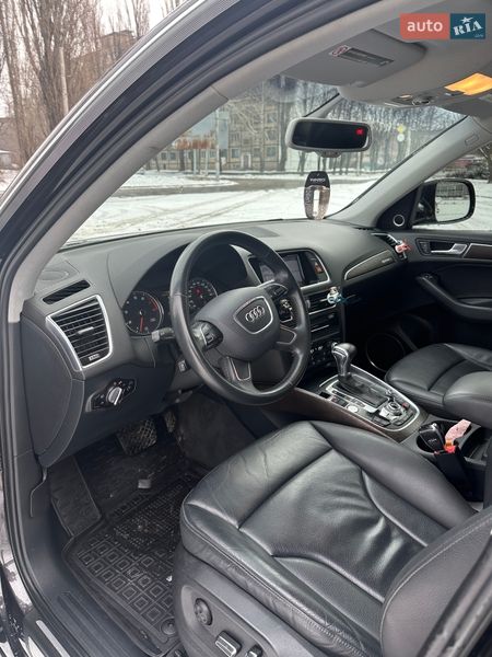 Позашляховик / Кросовер Audi Q5 2015 в Кривому Розі